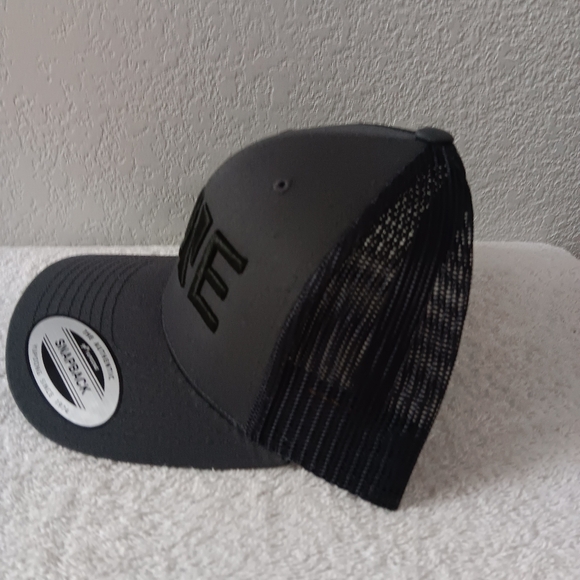 2 ONE - Picture 2 of 5